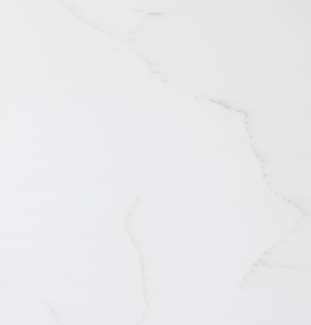 Акриловий камінь Staron VC110 Cotton White